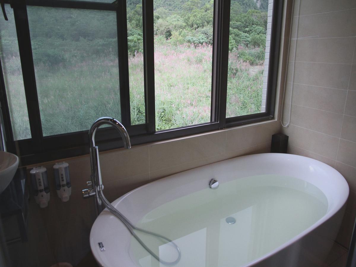 ג'יאושי Peace Area Hot Spring Hotel מראה חיצוני תמונה