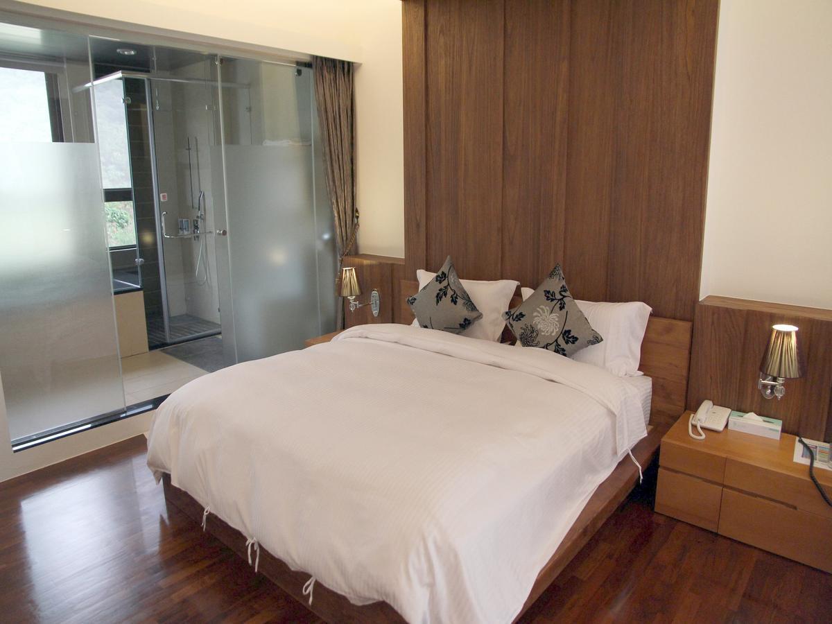 ג'יאושי Peace Area Hot Spring Hotel מראה חיצוני תמונה